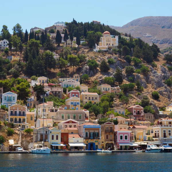 11seaside village greece